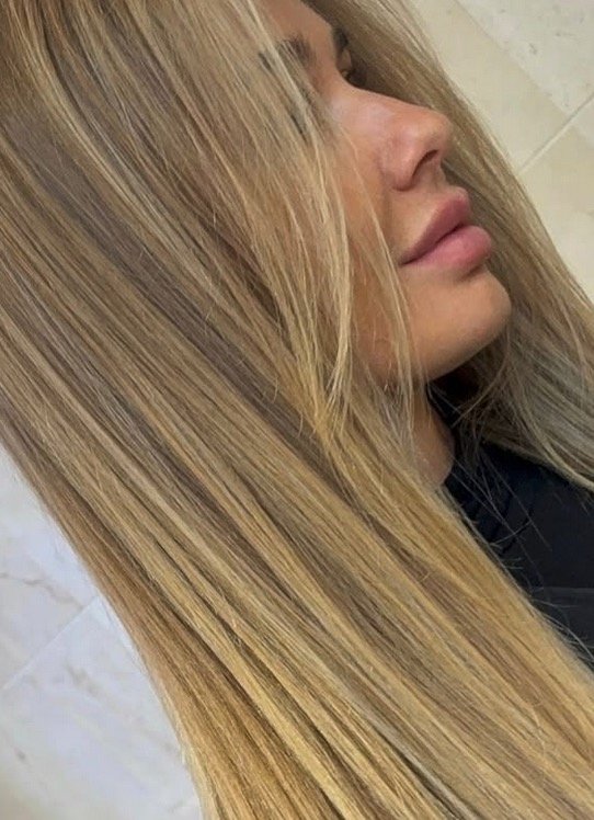 Highlights vs. Balayage: Which Hair Color Technique Is Right for You?