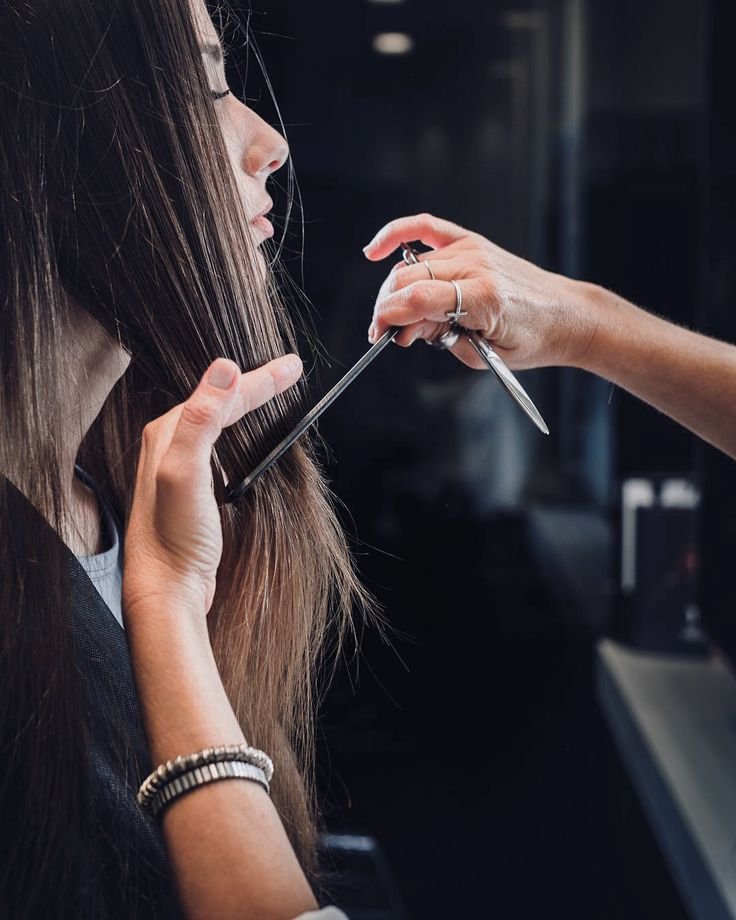What Is a Precision Cut and Why It Matters for Your Look